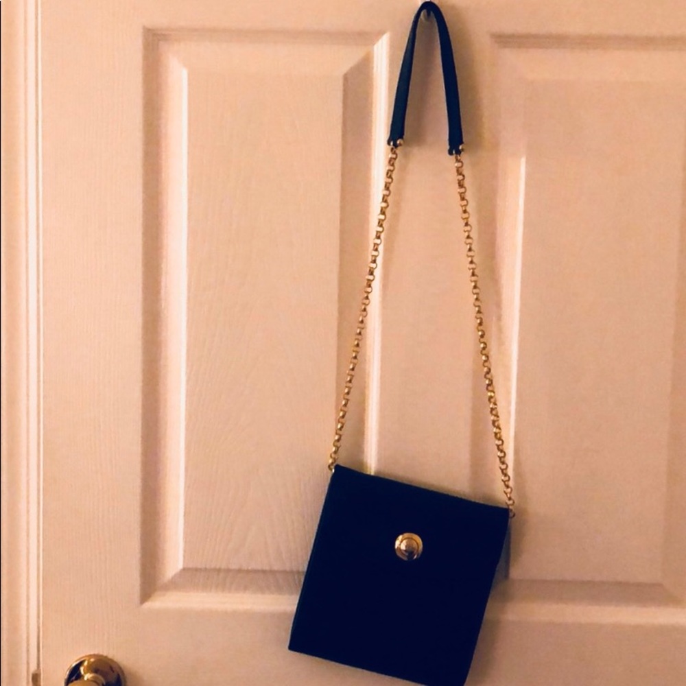 100% Authentic Chloe Vintage Shoulder Bag Leather